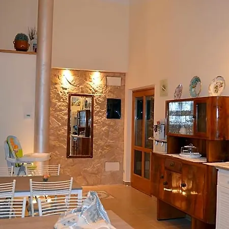 La Gemma Bed & Breakfast