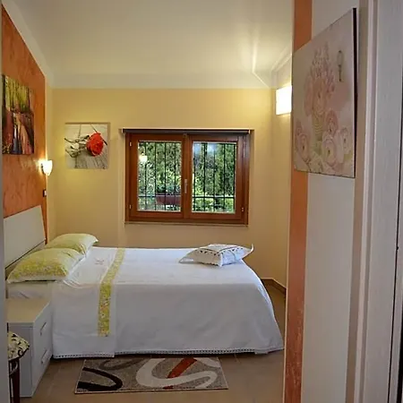 La Gemma Bed & Breakfast 4*